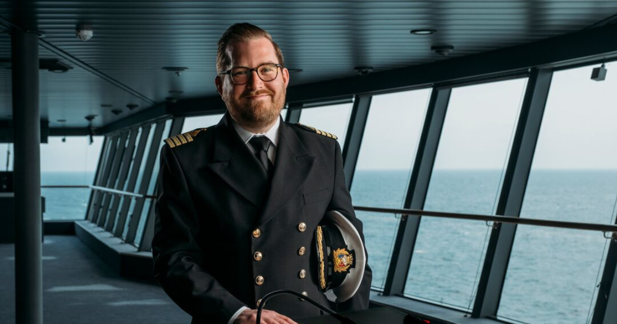 Chris, Staff Captain